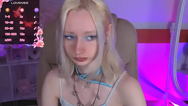 Katia Kim online show from January 2026 06:17:01 AM