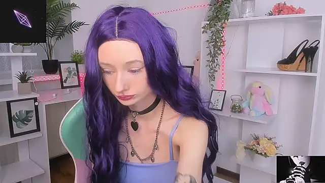 Katia Kim online show from November 2025 06:29:01 AM