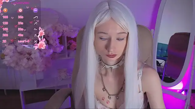 Katia Kim online show from November 2025 06:24:01 AM