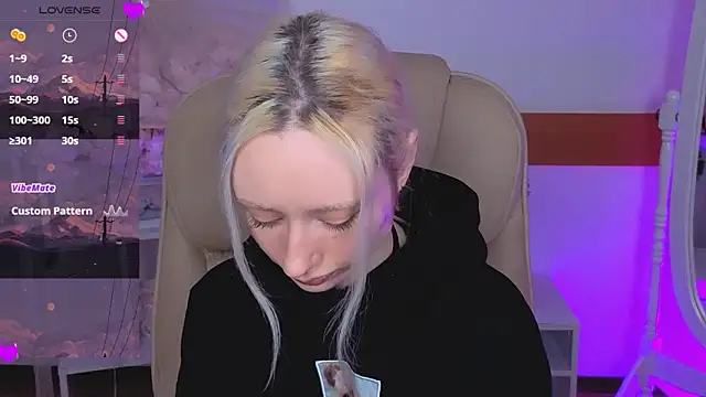 Katia Kim online show from February 2026 06:22:01 AM