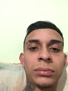 Snapshot of fran777775 chatting on February 2026 09:14:02 PM fran777775 online show from February 2026 09:14:02 PM