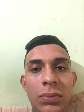 Snapshot of fran777775 chatting on February 2026 01:53:02 PM fran777775 online show from February 2026 01:53:02 PM