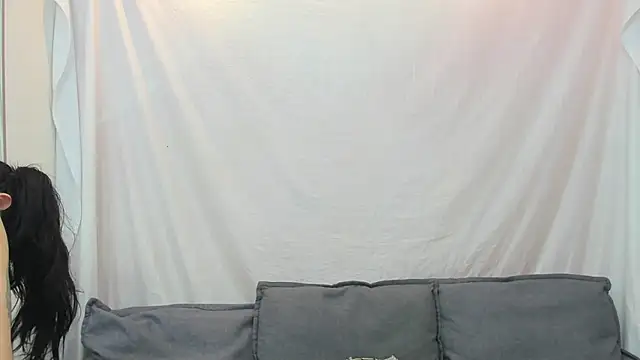 Snapshot of Mhelanny2 chatting on September 2025 04:10:05 PM Mhelanny2 online show from September 2025 04:10:05 PM