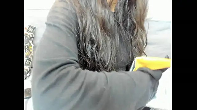 Mhelanny2 online show from January 2026 11:44:01 PM