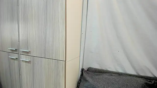 Mhelanny2 online show from April 2026 09:16:02 AM