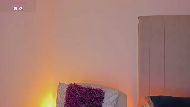 Snapshot of luisah_ chatting on July 2026 07:09:01 PM luisah online show from July 2026 07:09:01 PM