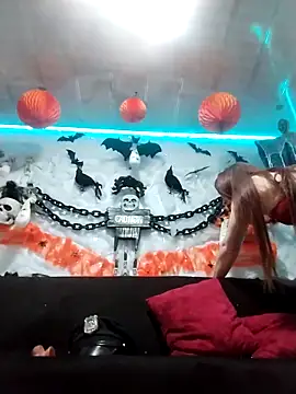 latintransbigcum online show from October 2025 02:51:02 PM