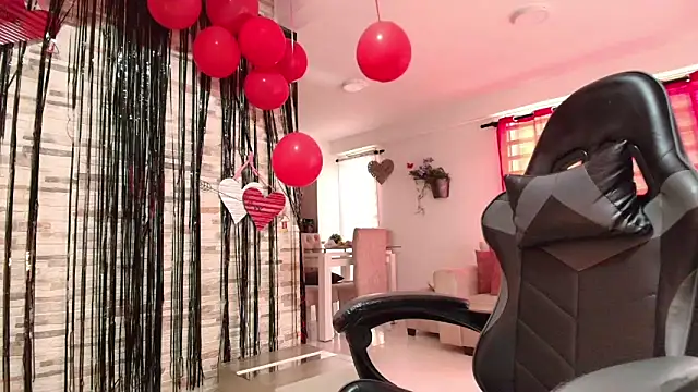 AnaSpencerx online show from February 2025 06:59:01 PM
