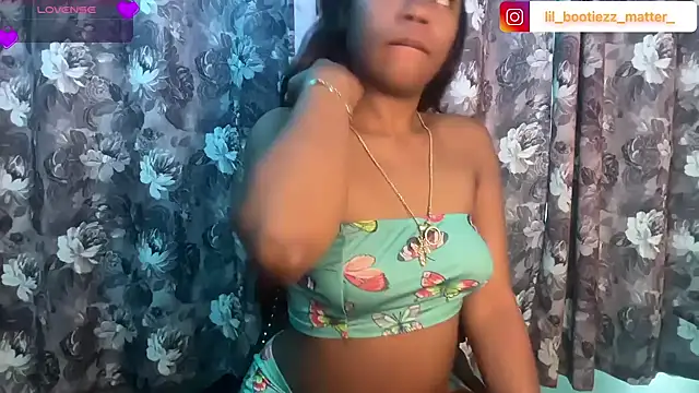 lil momma420 online show from May 2026 11:05:01 PM