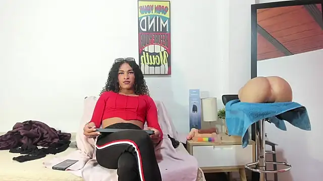 StefanyMiler online show from December 2025 06:29:02 PM