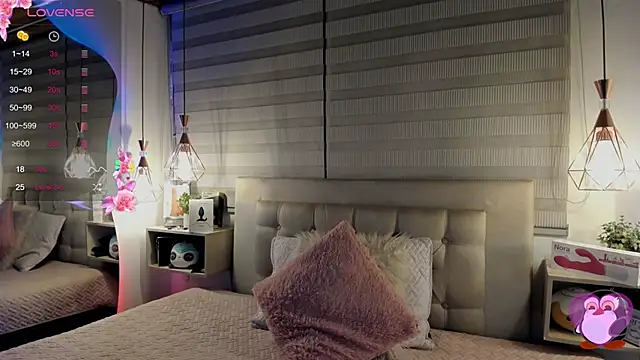 cristal  hot 1 online show from November 2025 04:57:01 AM