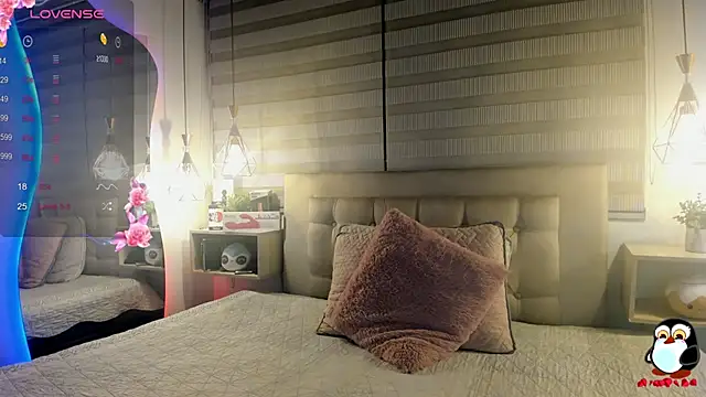 cristal  hot 1 online show from March 2026 05:25:01 AM