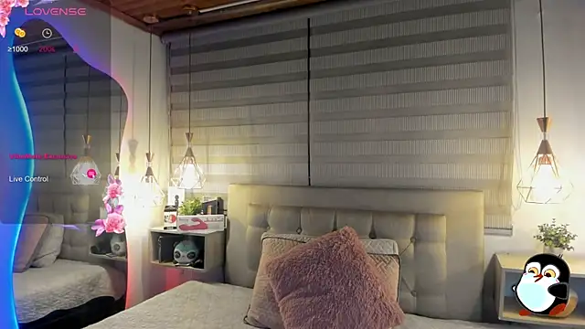 cristal  hot 1 online show from April 2026 05:10:02 AM