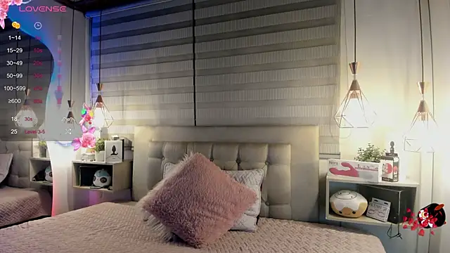 cristal  hot 1 online show from October 2025 06:45:01 AM