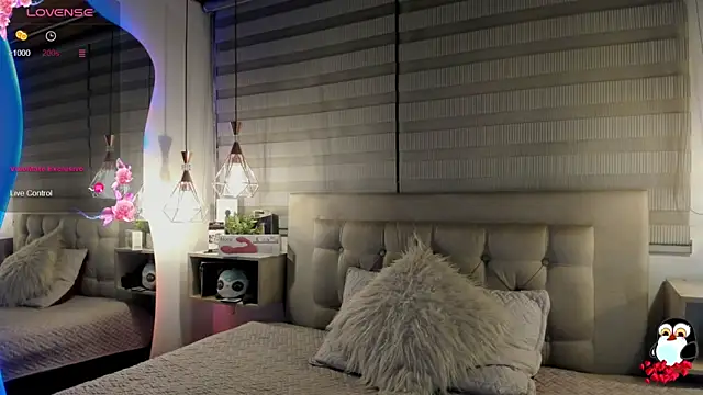 cristal  hot 1 online show from January 2026 05:11:02 AM