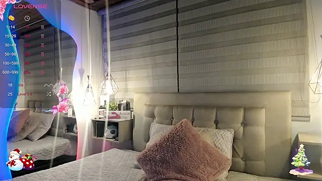 cristal  hot 1 online show from December 2025 04:58:02 AM