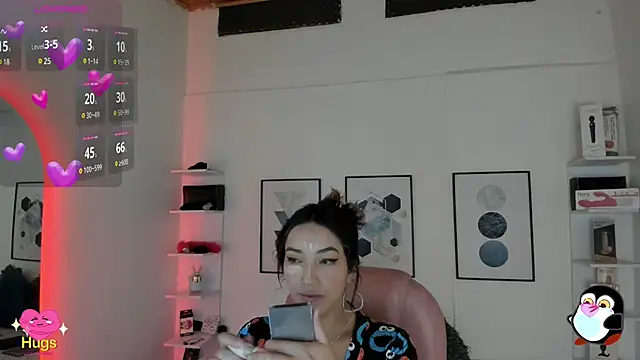 Snapshot of cristal__hot_1 chatting on February 2025 04:03:02 AM cristal hot 1 online show from February 2025 04:03:02 AM