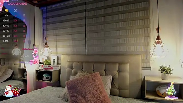 cristal  hot 1 online show from November 2025 04:44:01 AM