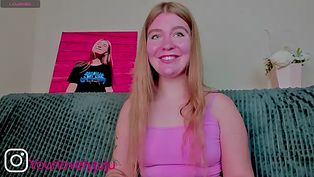 Snapshot of yourlovelyjul chatting on September 2025 01:11:02 PM yourlovelyjul online show from September 2025 01:11:02 PM