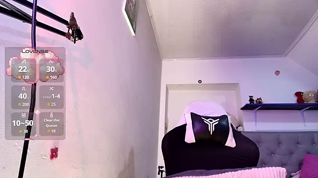 Persia 09 online show from October 2025 11:56:02 PM