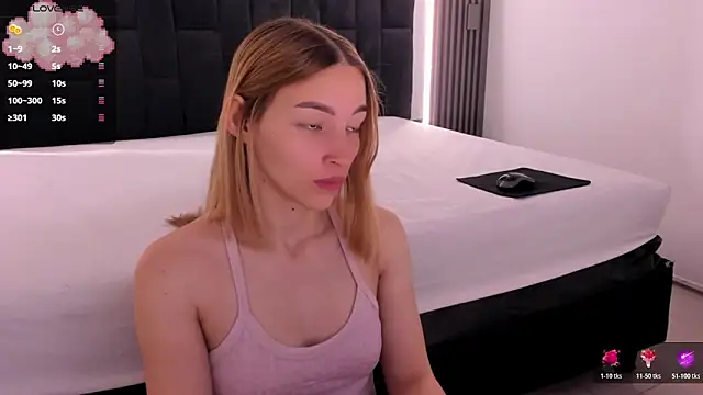 WhiteSun 01 online show from November 2025 12:42:01 PM