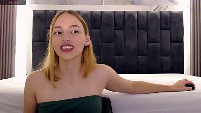 WhiteSun 01 online show from February 2025 03:55:02 PM