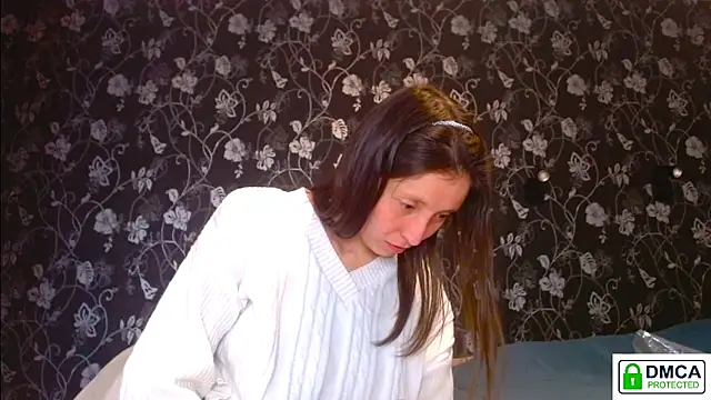 Sophi Cute online show from March 2026 02:33:02 PM