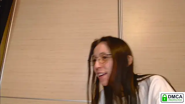 Sophi Cute online show from April 2026 07:07:02 PM