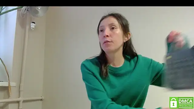 Sophi Cute online show from October 2025 03:01:01 PM