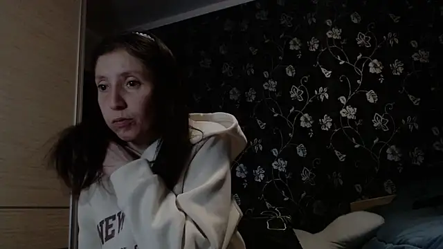 Sophi Cute online show from December 2025 01:47:02 PM