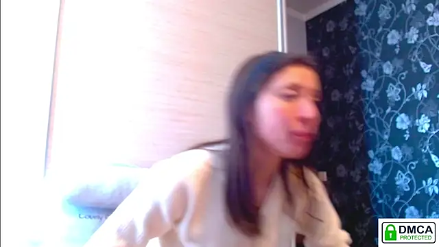 Sophi Cute online show from April 2026 12:20:01 PM