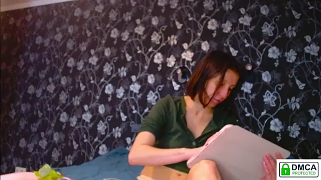 Sophi Cute online show from June 2026 11:21:02 AM