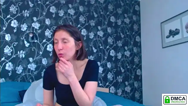 Sophi Cute online show from May 2026 12:26:02 PM