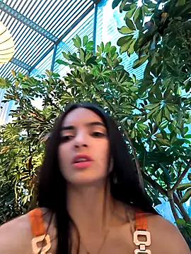 Snapshot of Sam_Sara chatting on October 2025 10:22:02 PM Sam Sara online show from October 2025 10:22:02 PM
