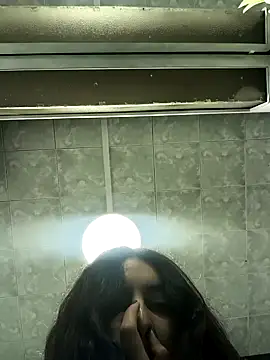 Snapshot of Sam_Sara chatting on November 2025 03:56:02 PM Sam Sara online show from November 2025 03:56:02 PM