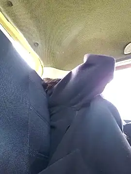 Sam Sara online show from April 2026 12:45:01 PM