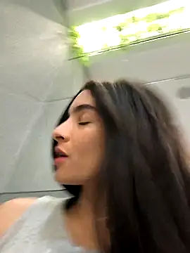 Snapshot of Sam_Sara chatting on November 2025 02:55:02 PM Sam Sara online show from November 2025 02:55:02 PM