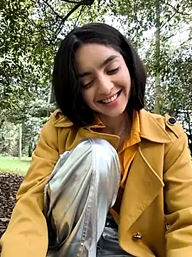Snapshot of Sam_Sara chatting on October 2025 05:36:02 PM Sam Sara online show from October 2025 05:36:02 PM