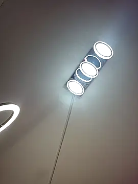 Sam Sara online show from April 2026 03:35:01 AM