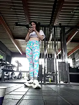 Sam Sara online show from March 2026 06:11:01 PM