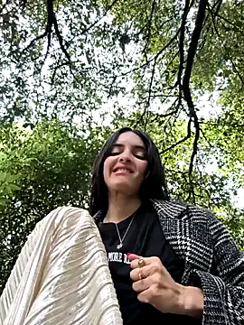 Snapshot of Sam_Sara chatting on October 2025 06:23:02 PM Sam Sara online show from October 2025 06:23:02 PM