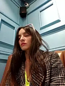 Sam Sara online show from April 2026 04:53:02 PM