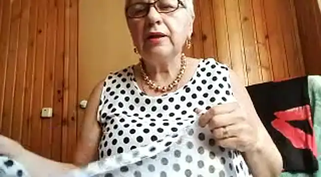 SweetCherry27 online show from June 2026 05:02:01 AM