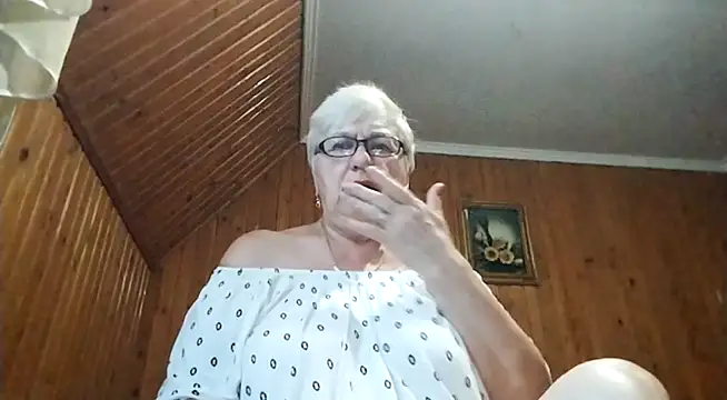 SweetCherry27 online show from June 2026 02:44:02 AM