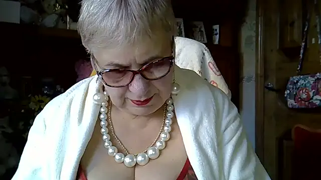 SweetCherry27 online show from October 2025 05:17:01 AM