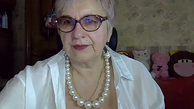 SweetCherry27 online show from December 2025 05:39:02 AM