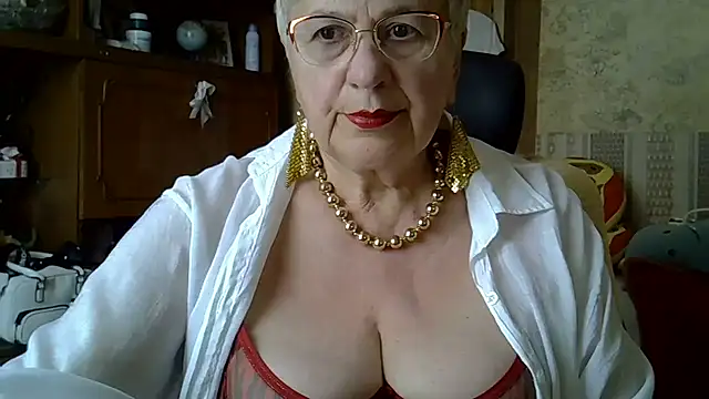 Snapshot of SweetCherry27 chatting on May 2026 11:16:01 AM SweetCherry27 online show from May 2026 11:16:01 AM