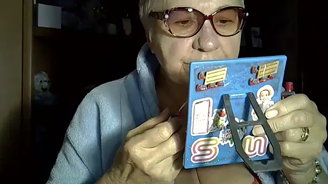 SweetCherry27 online show from October 2025 04:11:01 AM