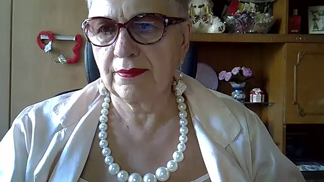 SweetCherry27 online show from September 2025 05:46:01 AM