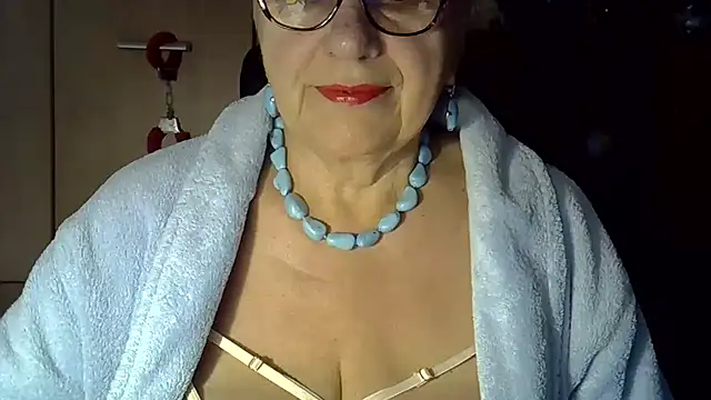 SweetCherry27 online show from September 2025 04:08:01 AM